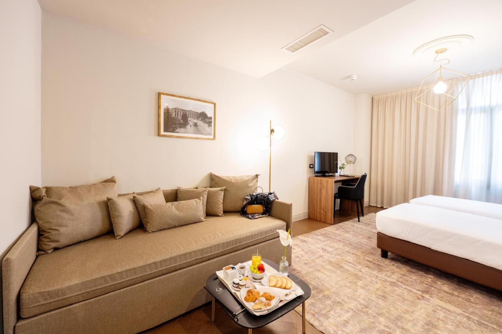 Porta Altinia Suites Treviso Exterior photo